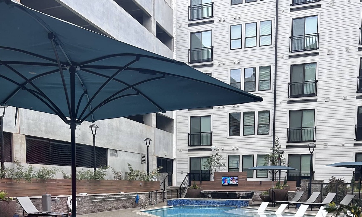 Decatur Heights Apartment | 1 BD Luxurious and Chic (Free Parking and Wi-Fi)