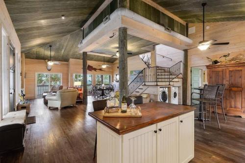 Spanish Wells House | 1 Old House Cay - Private Island Oasis