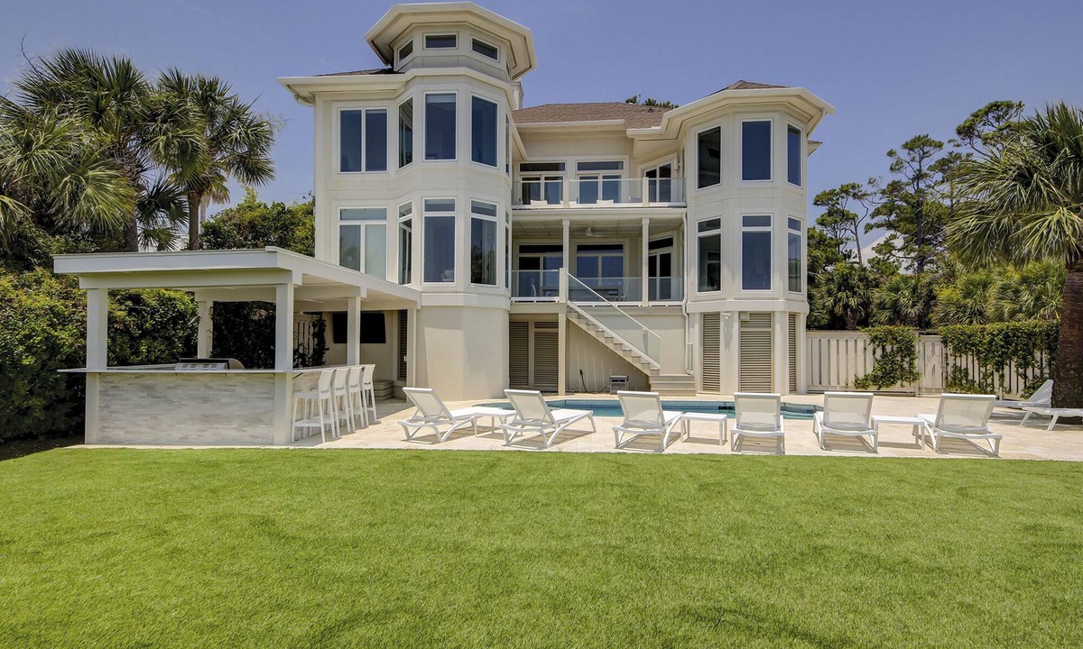 North Forest Beach House | 10 Curlew OCEANFRONT, 5 Bedroom w/Private Heated Pool, Spa & Outdoor Kitchen