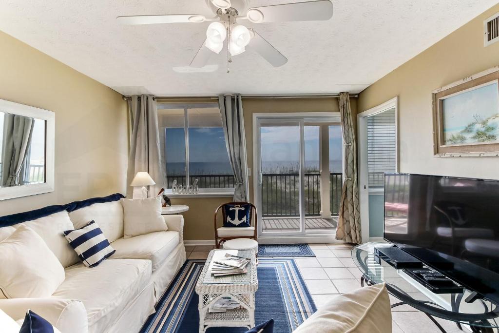Ocean Cay House | 102 Coral Sands