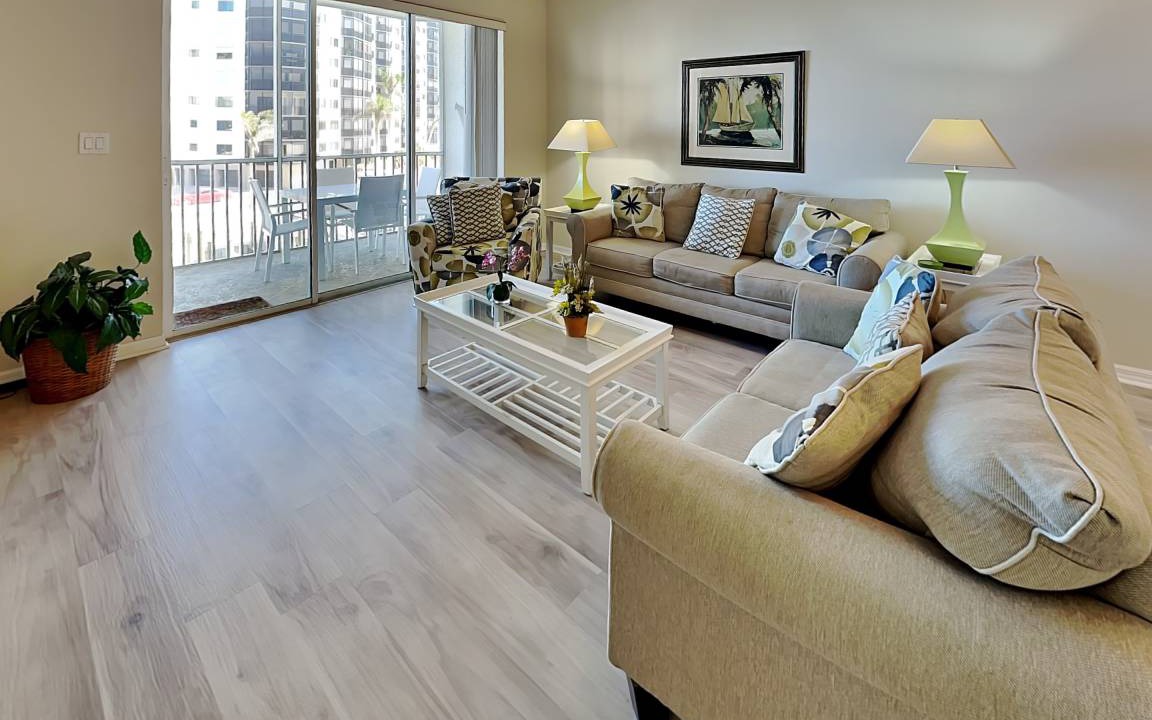 South Island Condo | 112 m² Condo ∙ 2 bedrooms ∙ 6 guests
