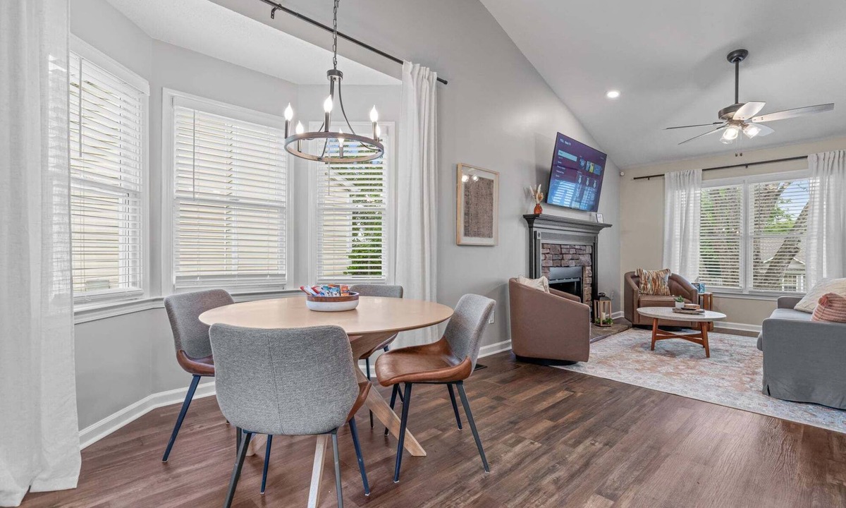 Cartersville Cottage | 13 Huntcliff Dr Cartersville