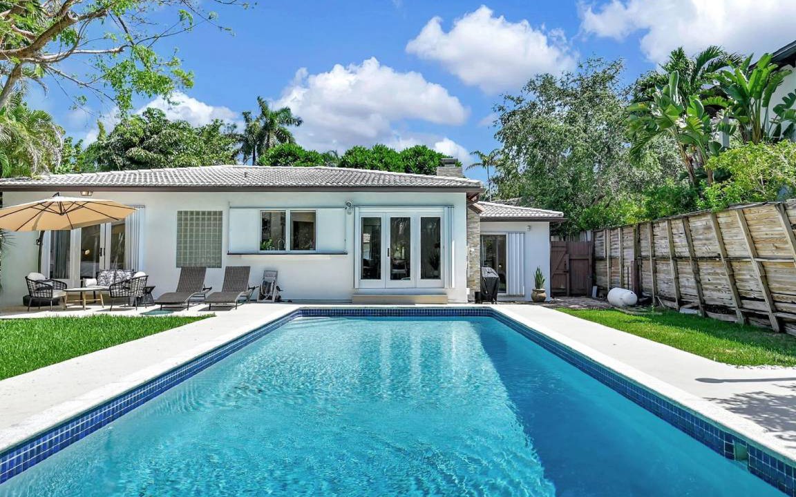 Southwest Coconut Grove Apartment | 131 m² Apartment ∙ 3 bedrooms ∙ 8 guests