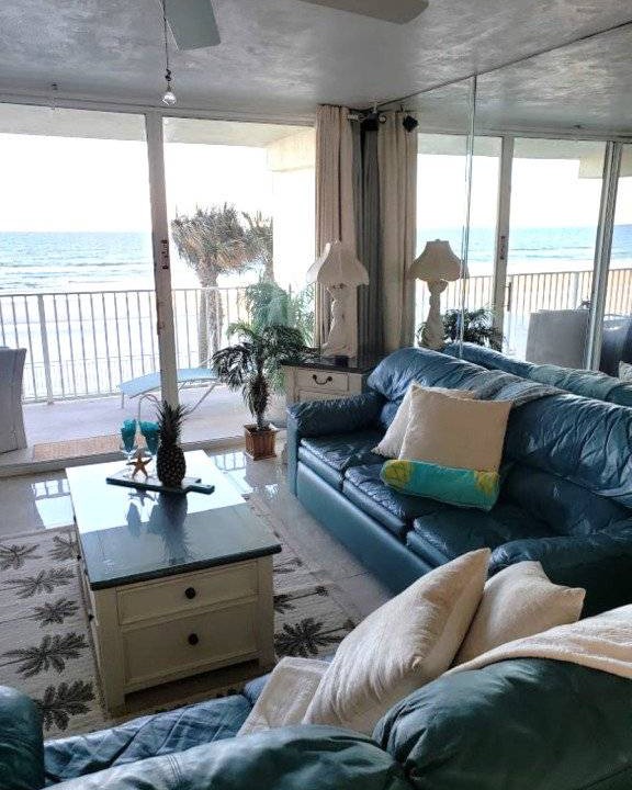 Daytona Beach Shores Condo | 139 m² Condo ∙ 2 bedrooms ∙ 5 guests