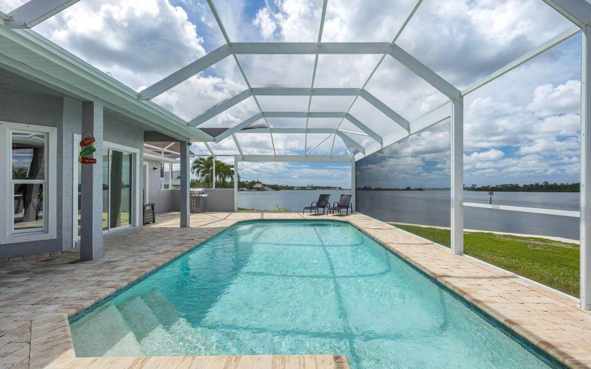 Broadview Manor House | 184 m² House ∙ 3 bedrooms ∙ 8 guests