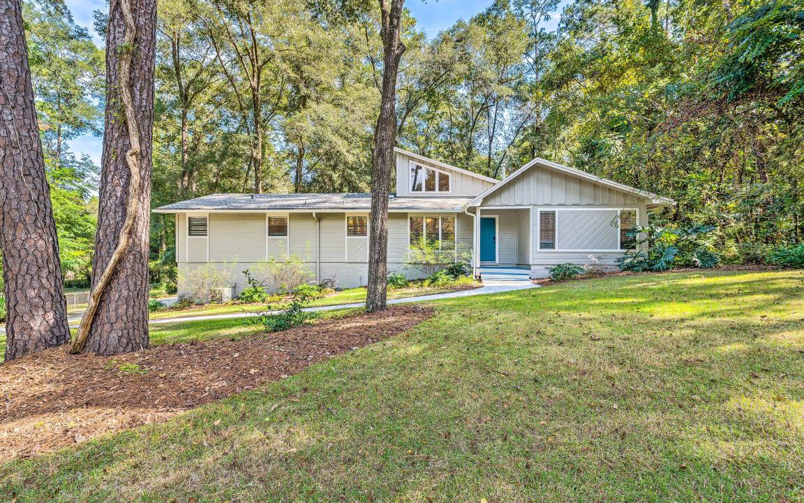 Gainesville House | 195 m² House ∙ 4 bedrooms ∙ 10 guests