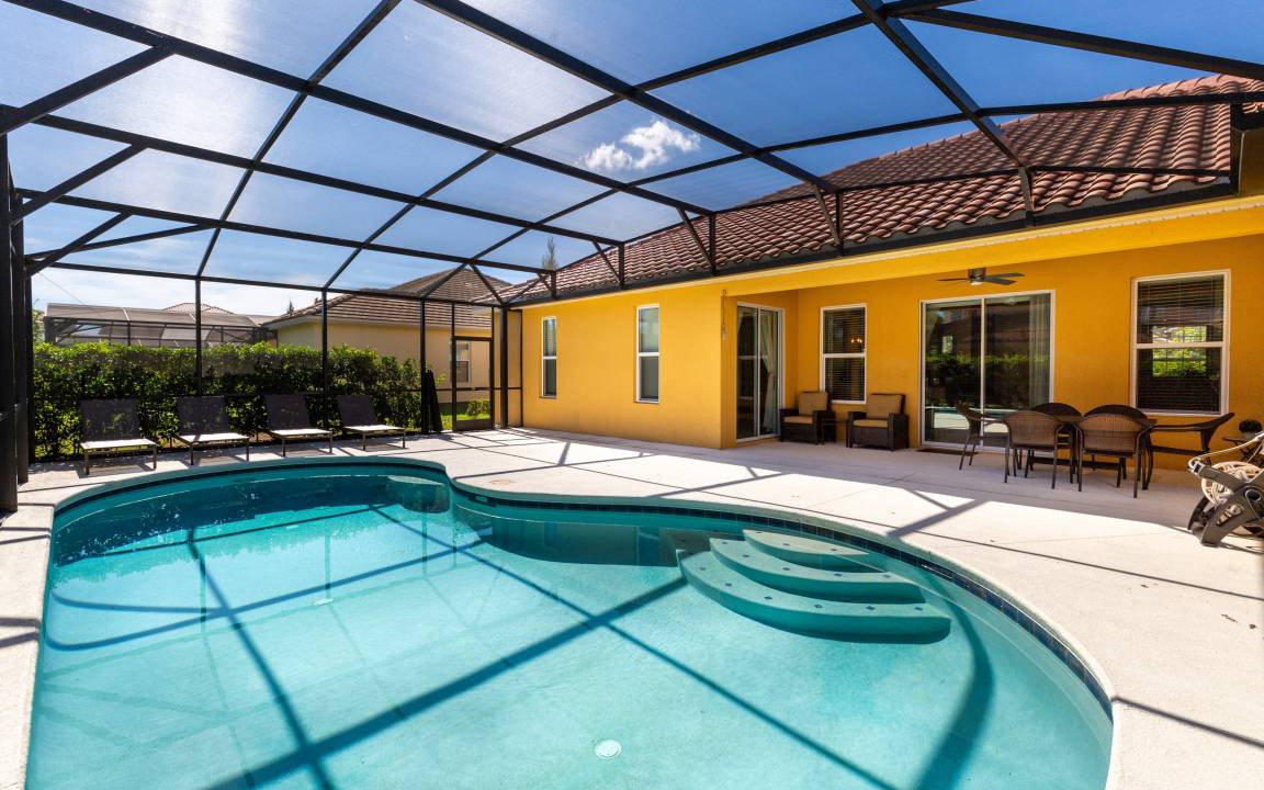 Loughman House | 197 m² House ∙ 4 bedrooms ∙ 10 guests