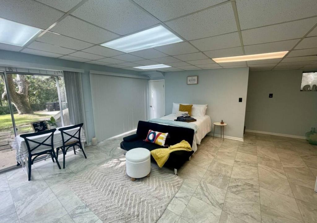 Tallahassee House | 1BR 1BA in Tallahassee Midtown close to FAMU, FSU and TMH