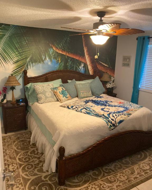 Oldsmar House | 2 Bedroom , 2 Bath , Villa
