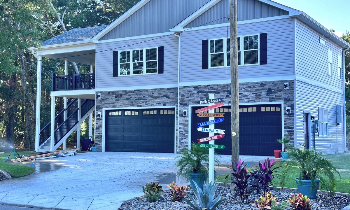 Little River House | 2 BR Retreat by the waterfront in Little River, SC