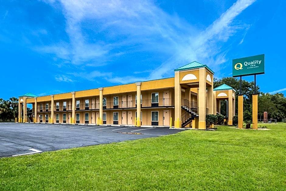 White Springs Hotel | 2-Star Hotel ∙ Quality Inn White Springs Suwanee