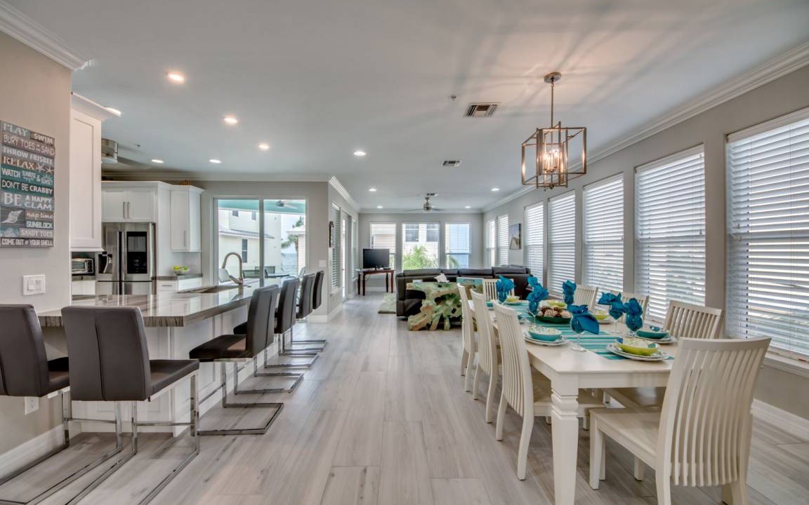 Mid Island House | 203 m² House ∙ 3 bedrooms ∙ 8 guests