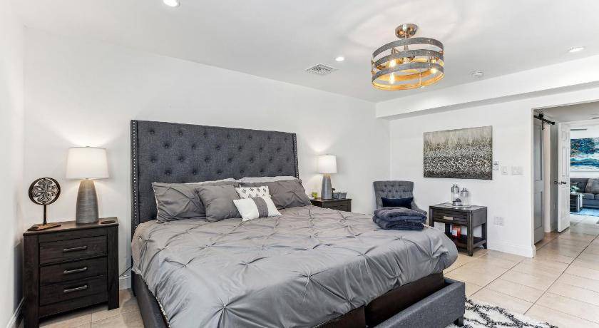 Westchester House | 217 m² House ∙ 4 bedrooms ∙ 12 guests