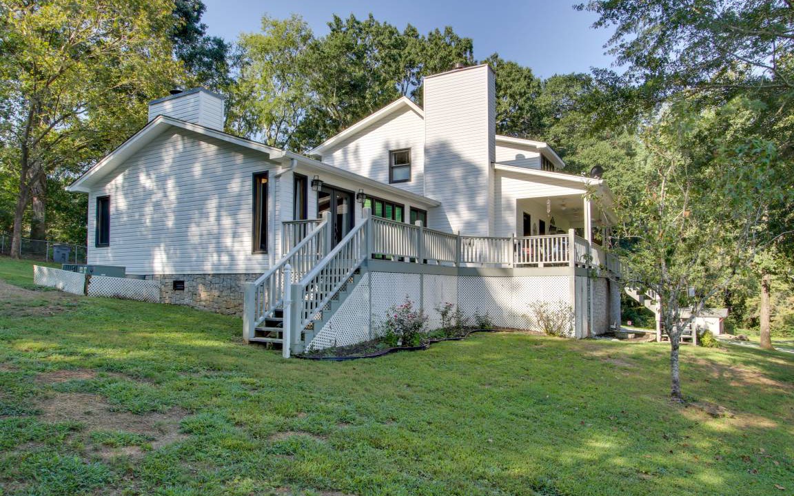 Killen House | 241 m² House ∙ 4 bedrooms ∙ 10 guests