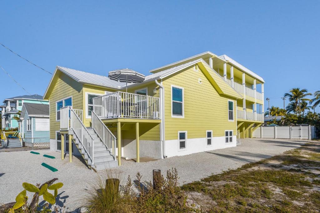 Fort Myers Beach House | 2633 Estero Blvd Duplex by Coastal Vacation Properties