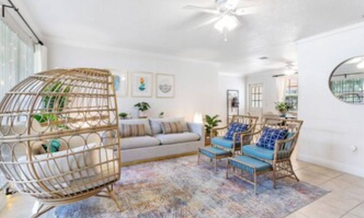Santa Barbara Estates House | 3 Bedroom Beach House, Near All!