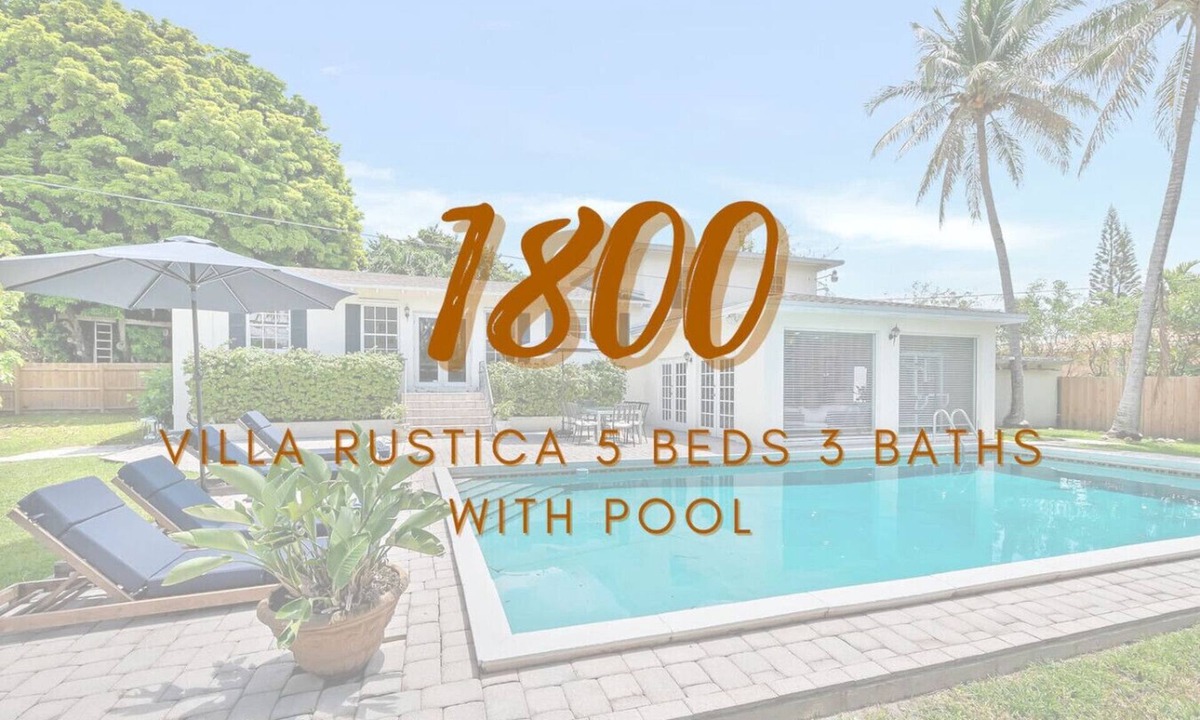 Little Havana House | 3 Home 12 bedroom compound w/Pool & BBQ sleeps 24