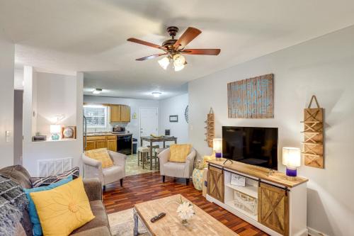 Morristown House | 3 Mi to Cherokee Reservoir: ‘Blue Haven Bungalow’