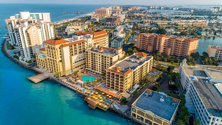 Clearwater Beach Hotel | 3-Star Hotel ∙ Holiday Inn Hotel & Suites Clearwater Beach, an IHG Hotel