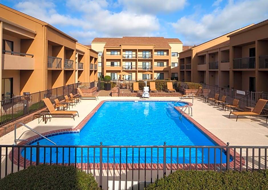 Memphis Hotel | 3-Star Hotel ∙ Courtyard by Marriott Memphis Airport