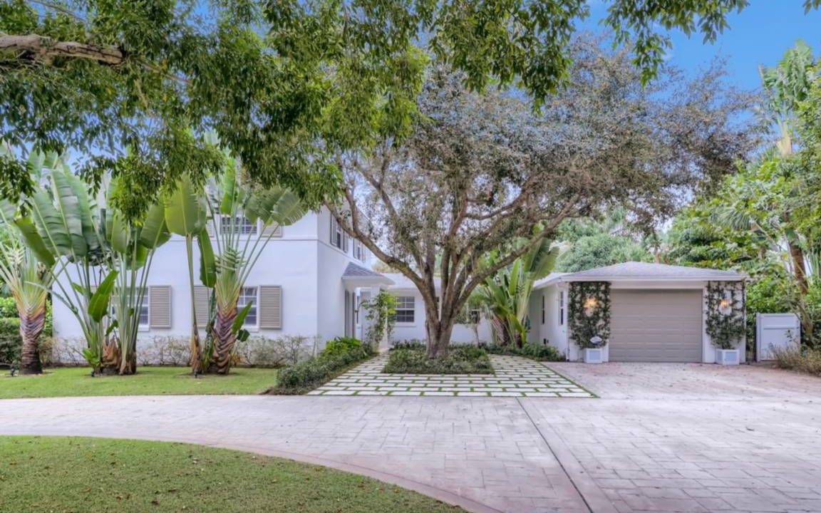 Southside Villa | 3200 m² Villa ∙ 4 bedrooms ∙ 8 guests