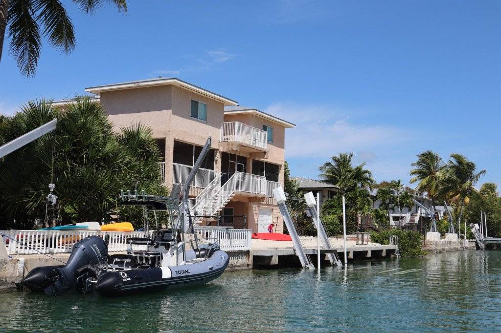 Sugarloaf Shores House | 3400 m² House ∙ 5 bedrooms ∙ 10 guests