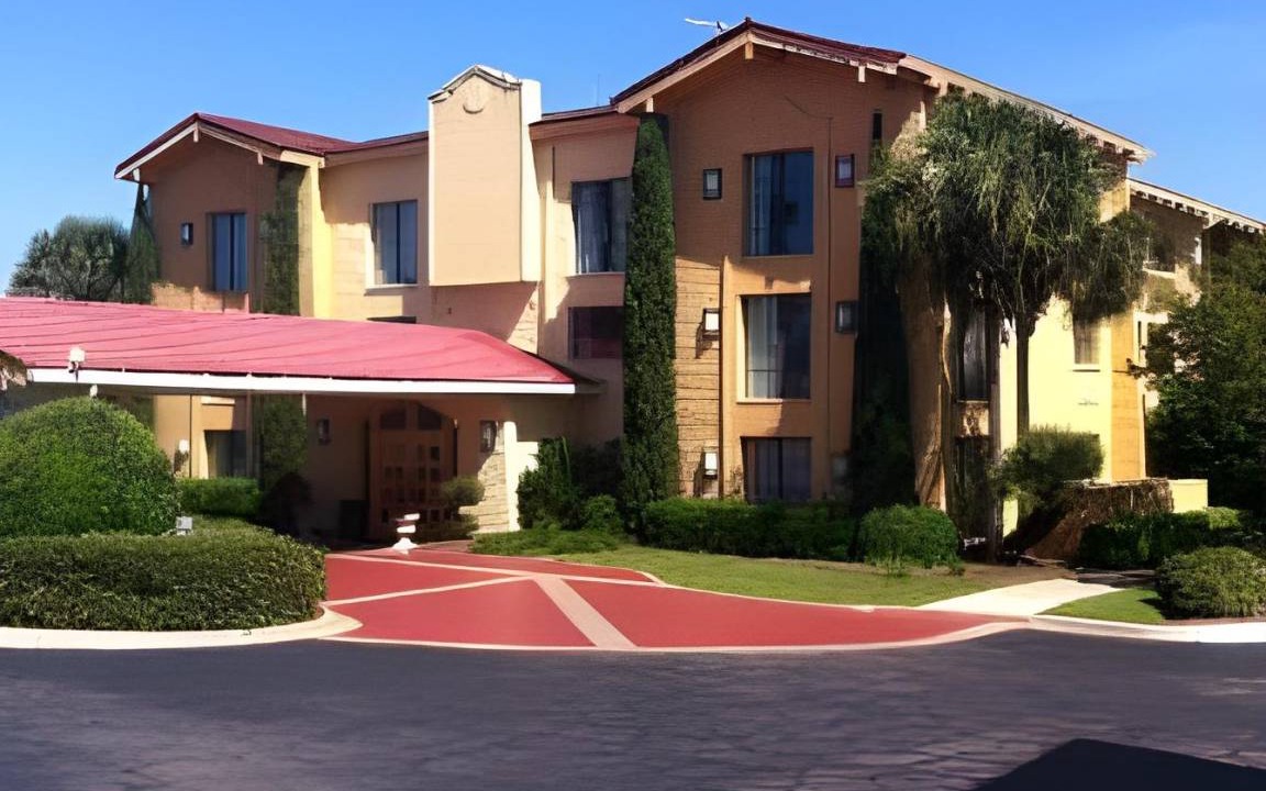 Tallahassee House | 350 m² Motel ∙ 127 guests
