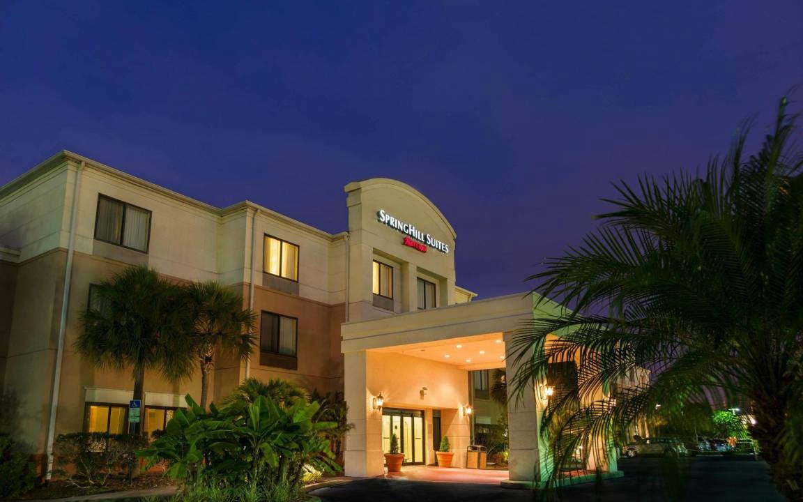 Clearwater Hotel | 37 m² Hotel ∙ 127 guests