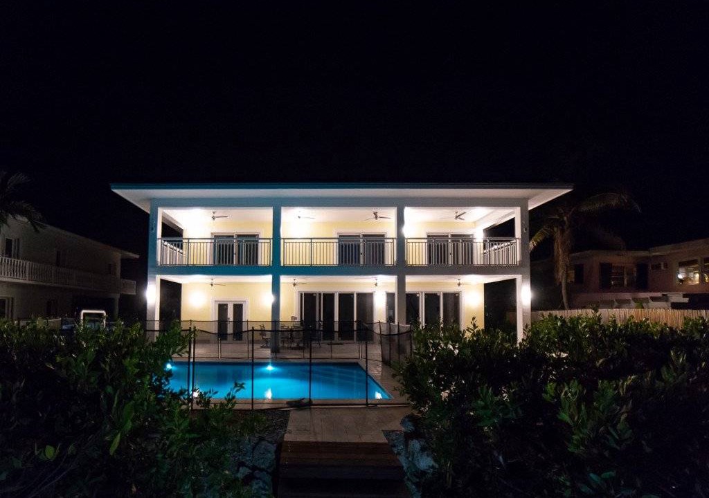 Venetian Shores House | 372 m² House ∙ 4 bedrooms ∙ 10 guests