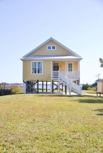 Stacy House | 3BR Waterfront Home Fishing Boating Views