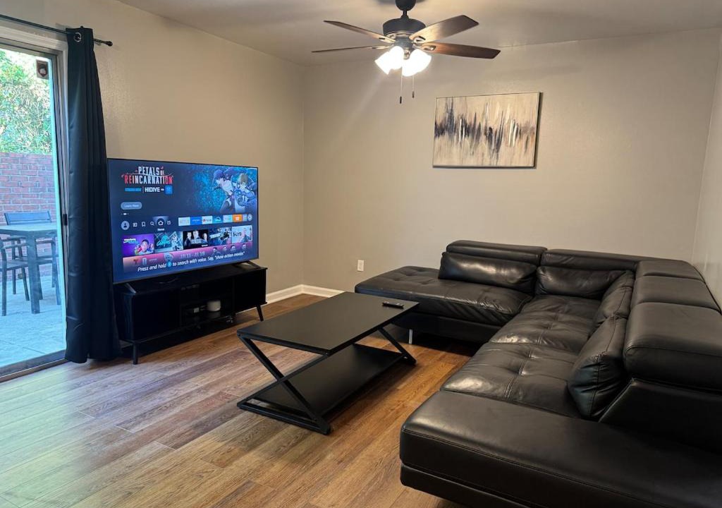 Charlotte Villa | 4 Bedroom Townhome - New 2026