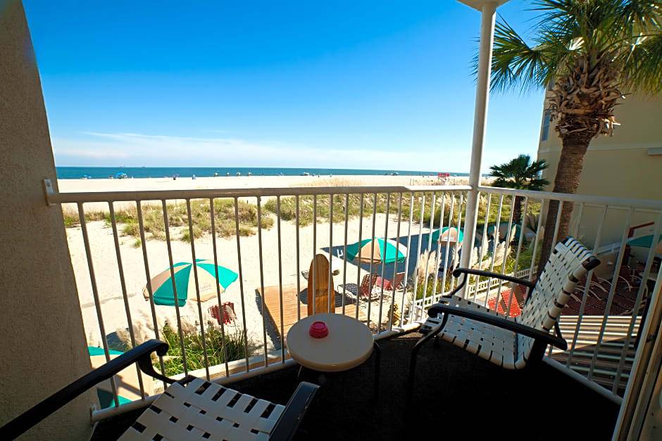 Tybee Island Hotel | 4-Star Hotel ∙ DeSoto Beach Hotel