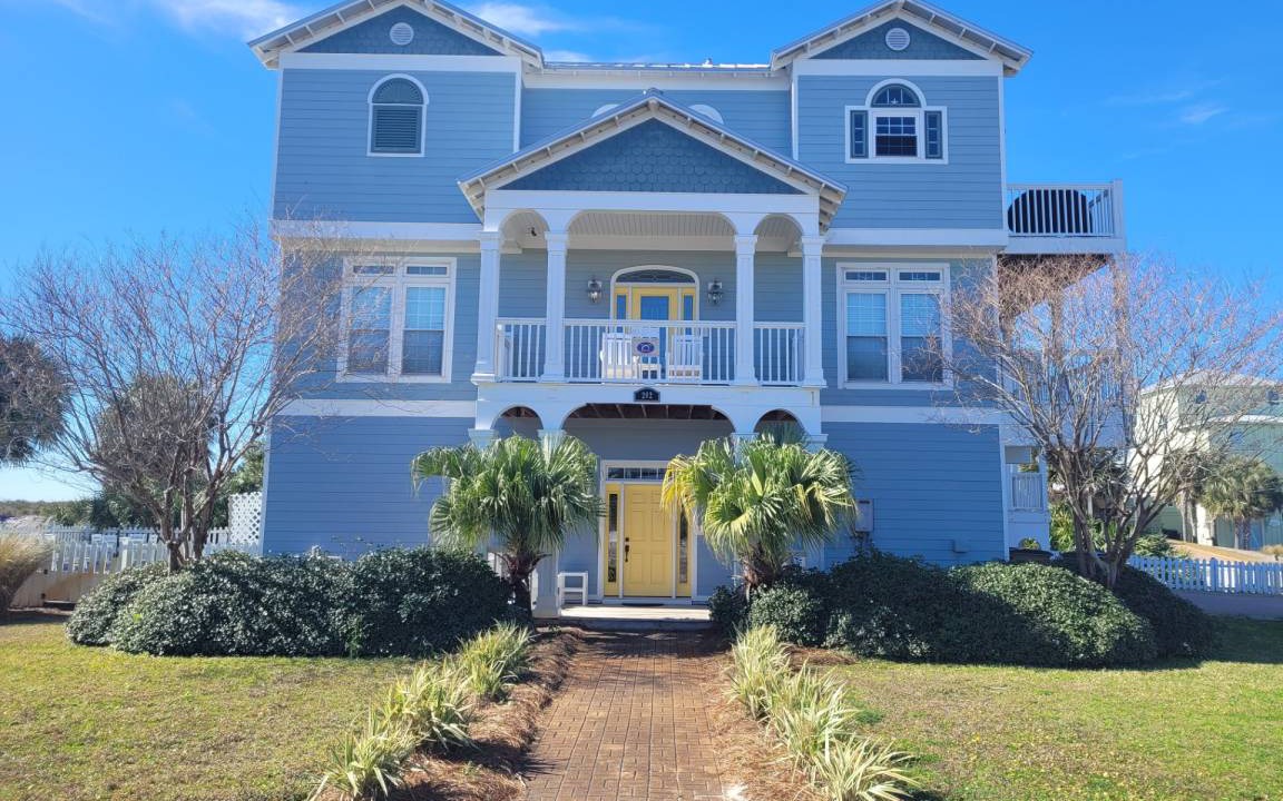 Seagrass House | 463 m² House ∙ 5 bedrooms ∙ 17 guests
