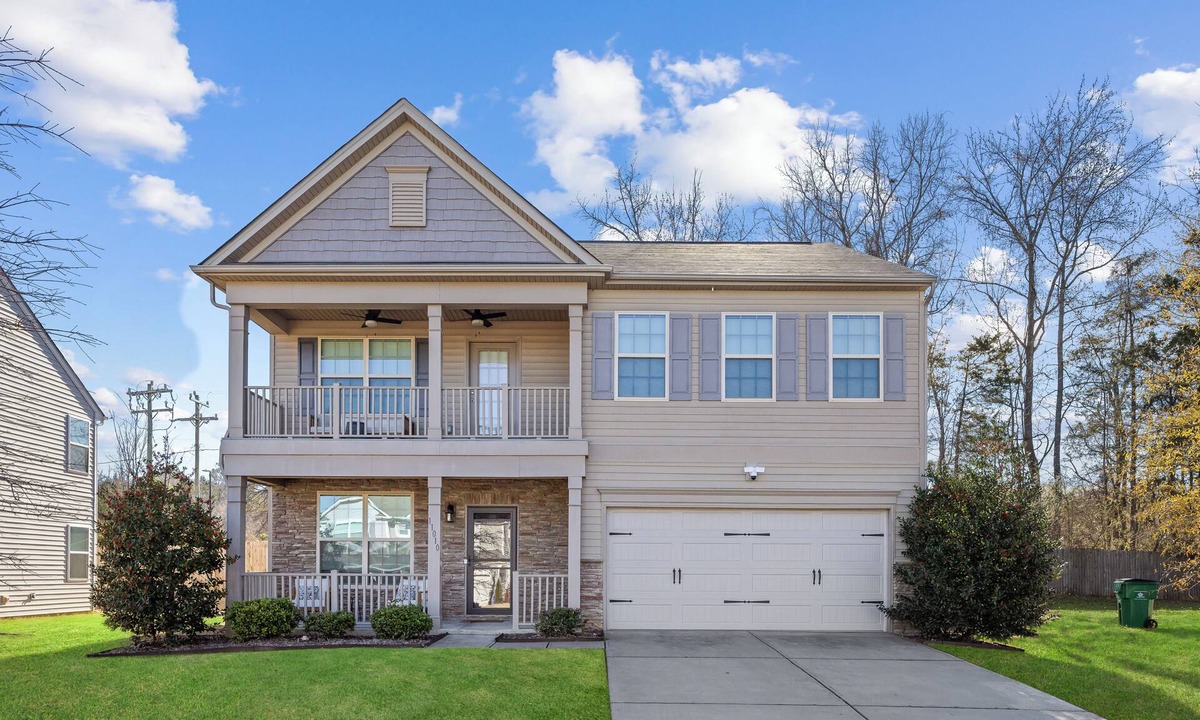 Steele Creek House | 4BR Charlotte Retreat - Fenced Yard + Outlets