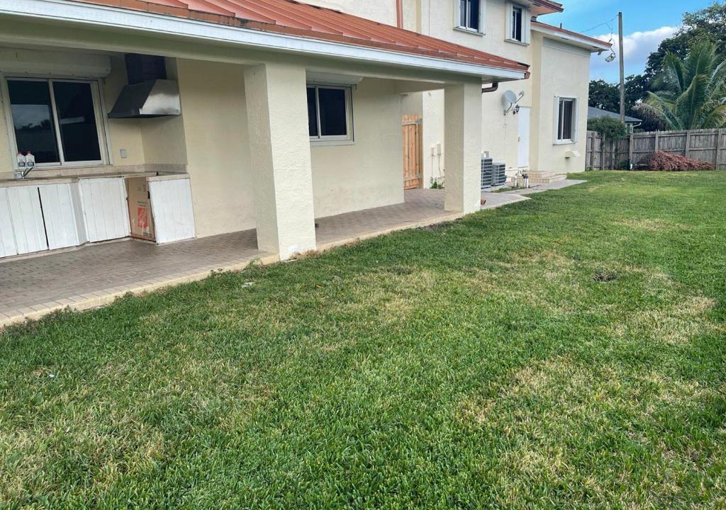 Plantation House | 5 bedroom home