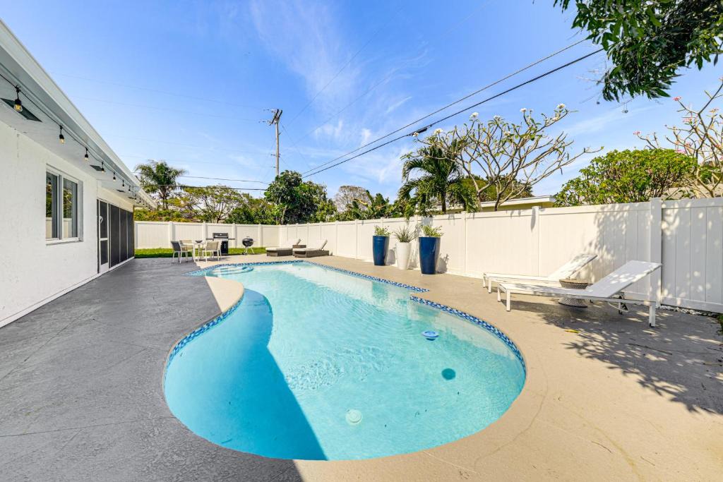 Tropic Palms House | 5 Mi to Boca Raton Museum of Art Delray Beach Gem