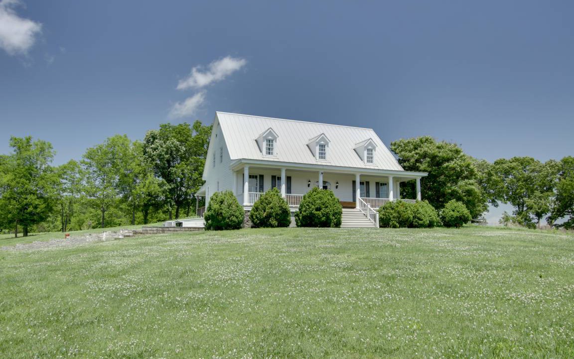 Lauderdale County House | 510 m² House ∙ 6 bedrooms ∙ 18 guests