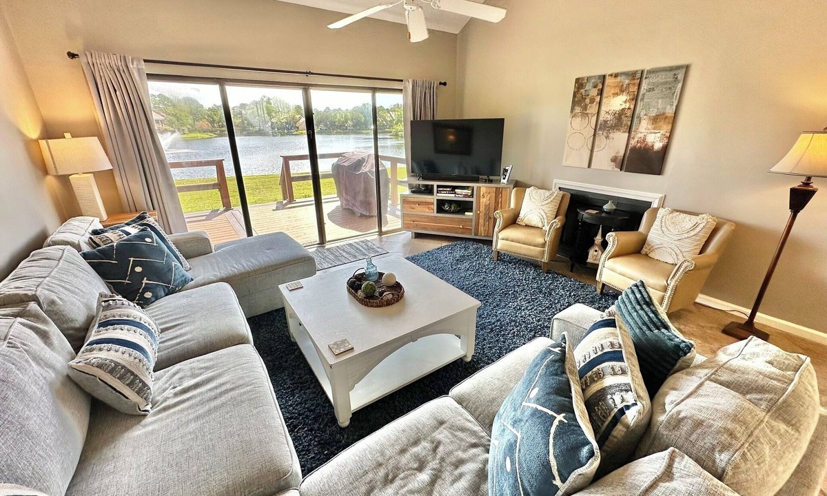 Sandestin Condo | 5191BW Fabulous view of Horseshoe Lake! New Flooring!