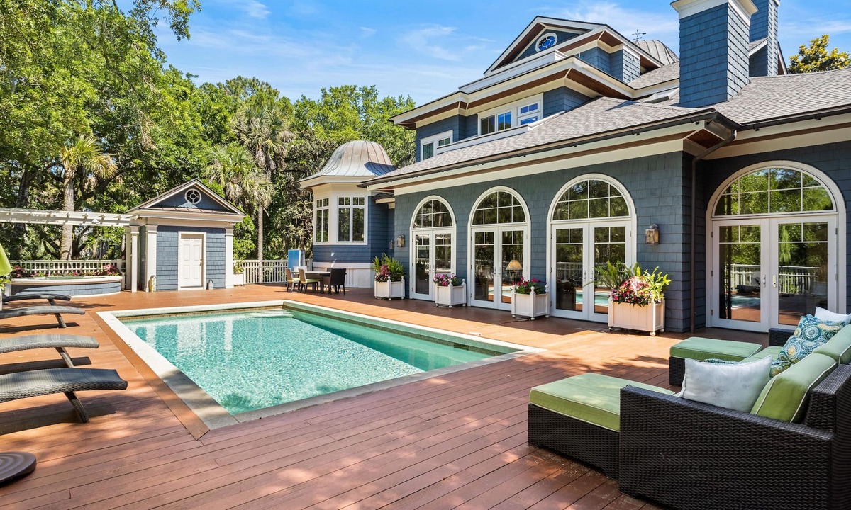 Vanderhorst Plantation House | 57 Ocean Course Drive by Akers Ellis Rentals