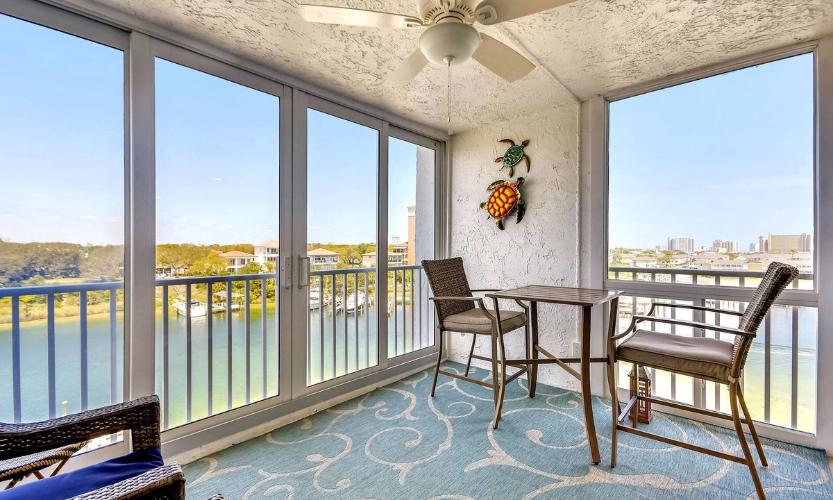 Dolphin Point | Holiday Isle