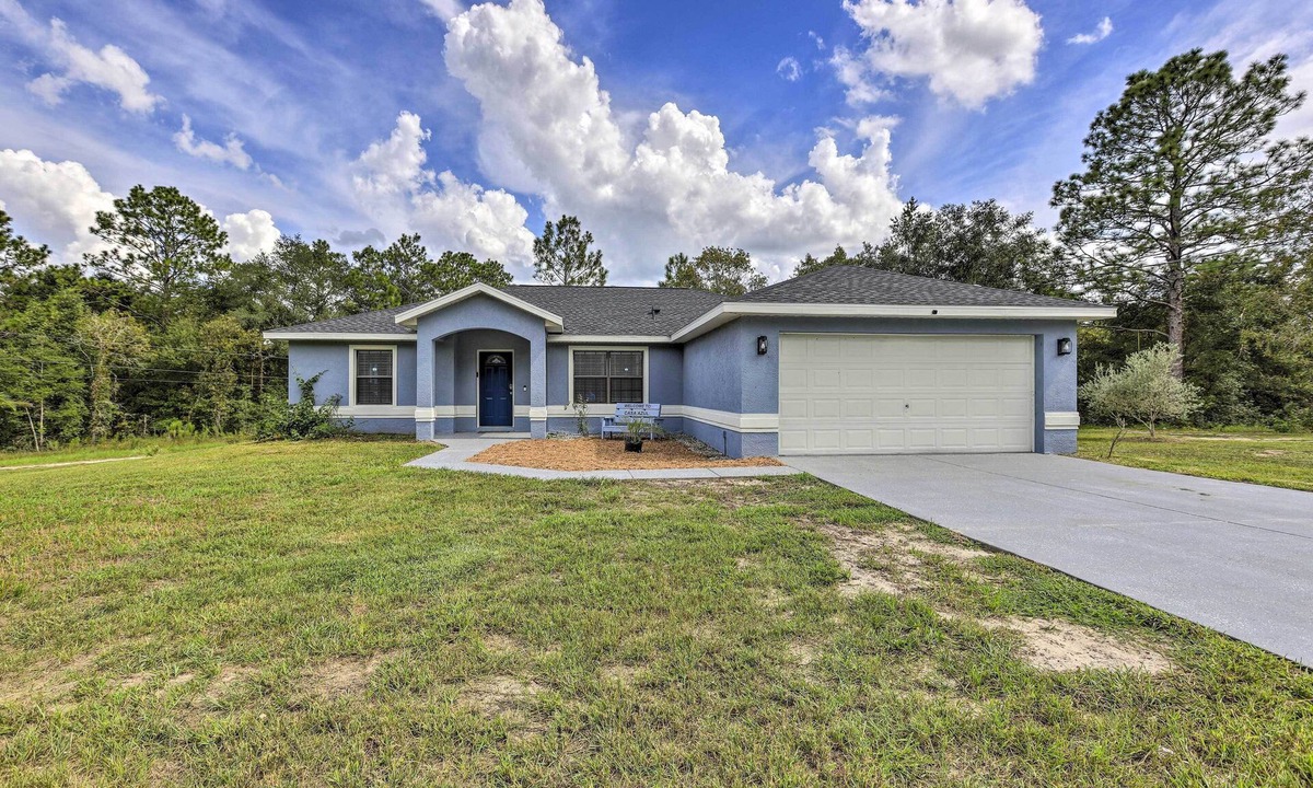 Fellowship House | 7 Mi to World Equestrian Center: Ocala 'Casa Azul'