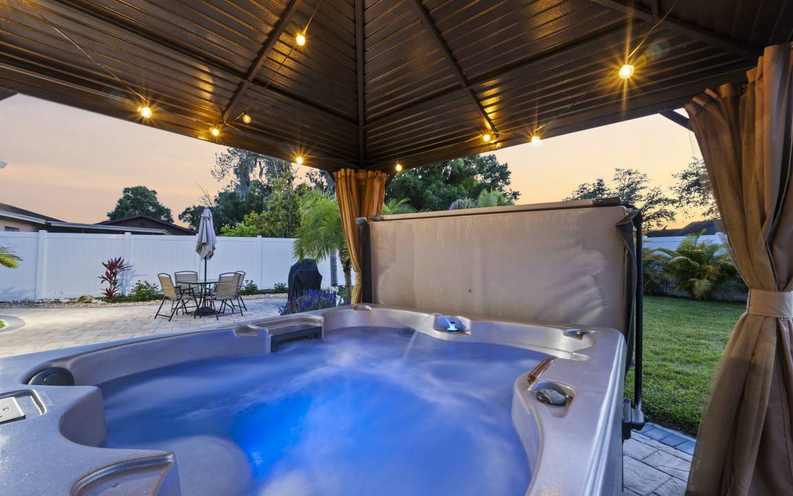 Crystal Lake House | 74 m² House ∙ 2 bedrooms ∙ 8 guests