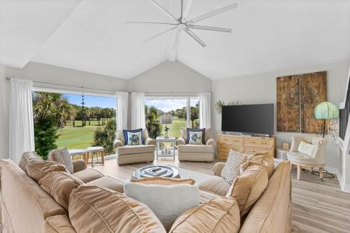 Spinnaker Beachhouses Villa | 754 Spinnaker Beach House