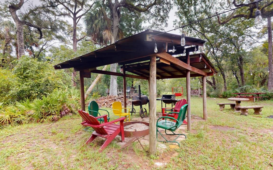 Bronson Cabin | 76 m² Cabin ∙ 2 bedrooms ∙ 7 guests