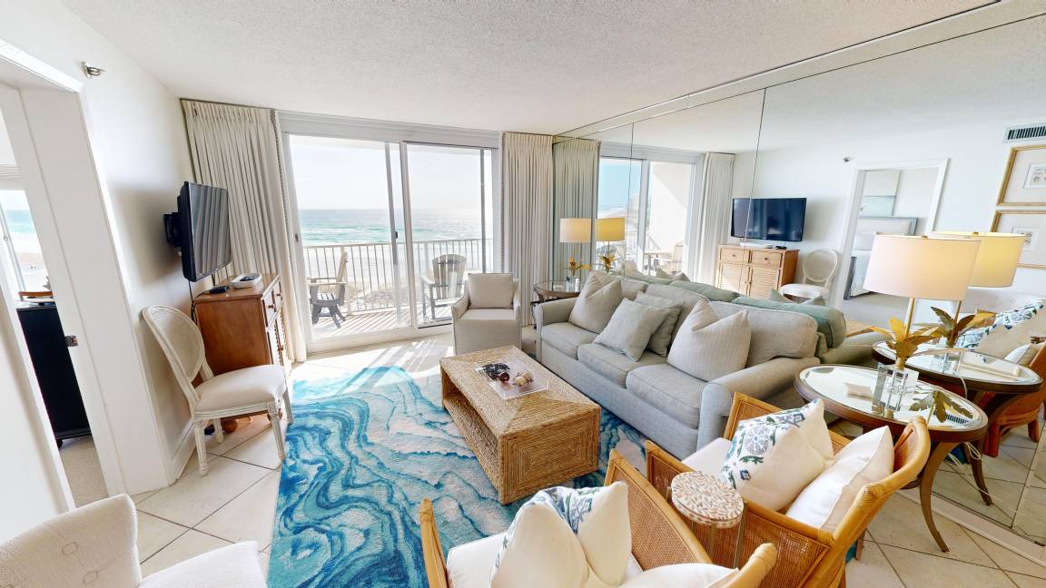 Holiday Isle Condo | 98 m² Condo ∙ 2 bedrooms ∙ 6 guests