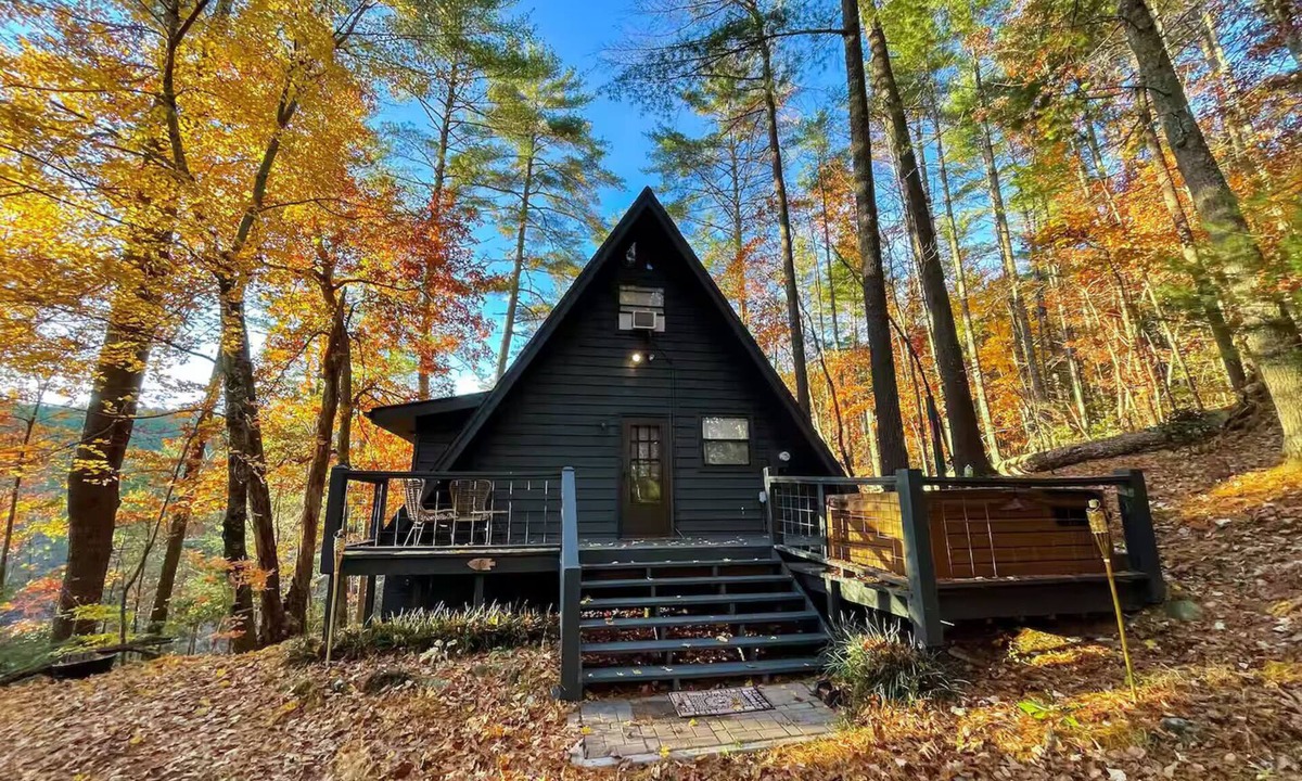 Suches House | A-Frame near Blue Ridge w Private HotTub