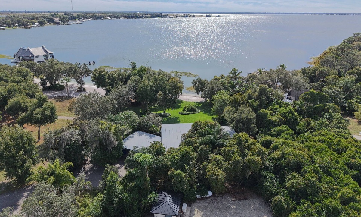 Lake Placid House | A welcoming lakefront home on a beautiful private beach and long range lake view