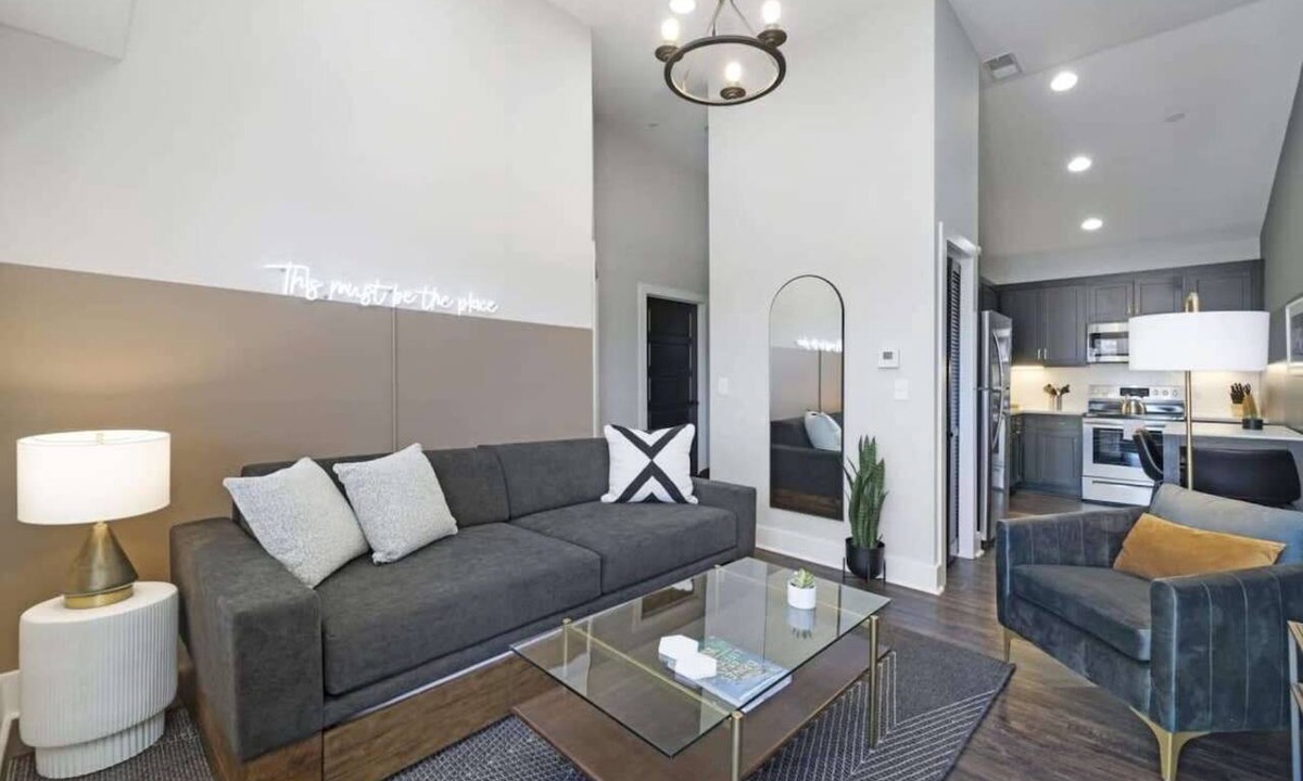 Salemtown Apartment | Abode | Germantown | Delightful Design + Walkable