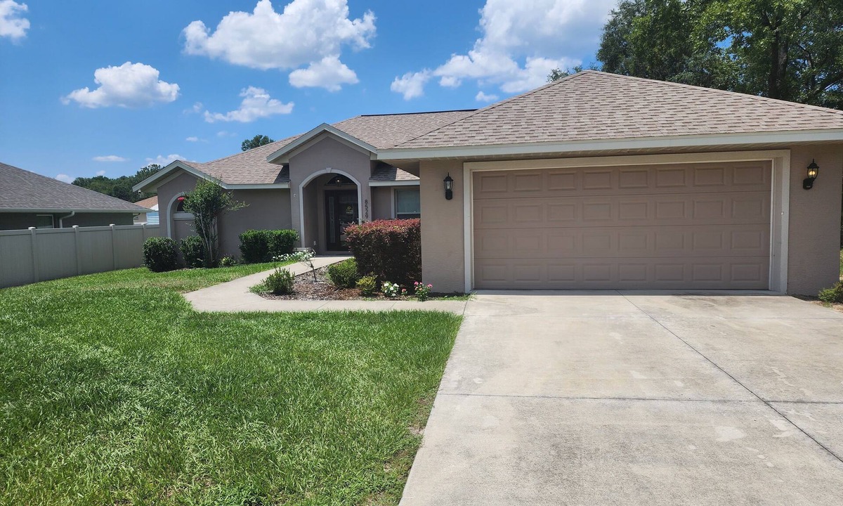 Summerfield House | Across the street from The Villages