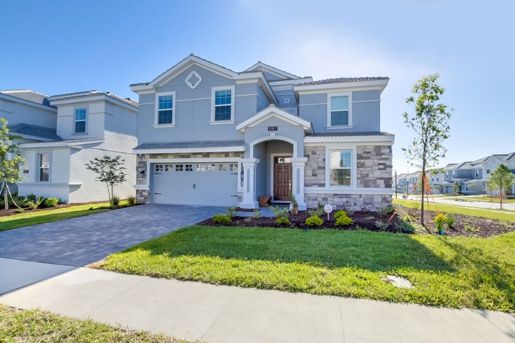 Loma Vista Villa | Amazing Champions Gate 8 Bedroom 5 Bathroom Villa